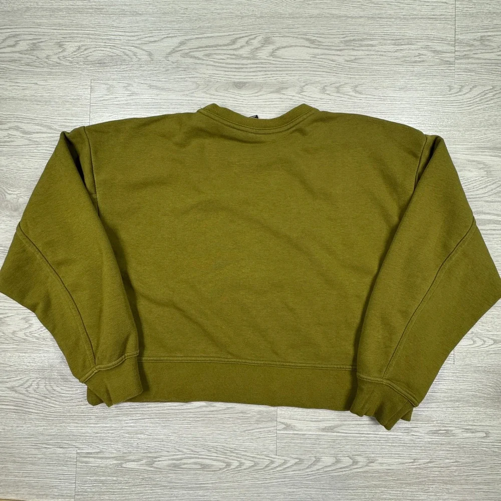 Nike Women's Sweatshirt Cropped Boucle Swoosh Olive Green XS Fleece Pullover